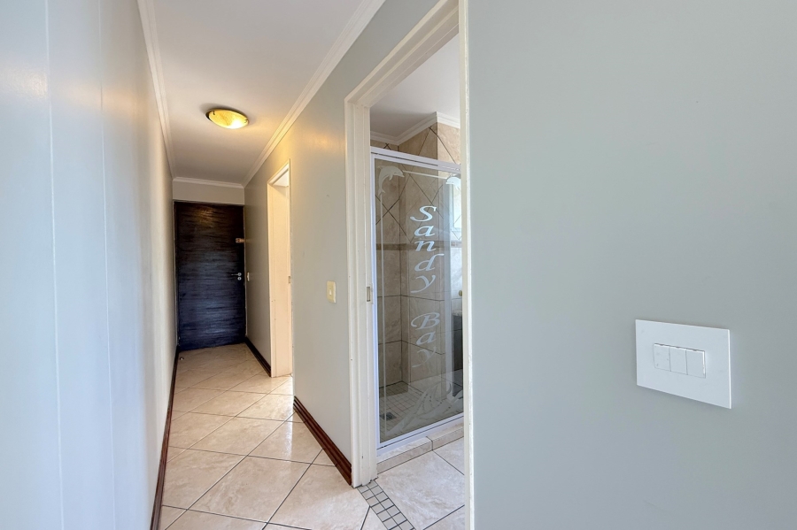 1 Bedroom Property for Sale in Waves Edge Western Cape